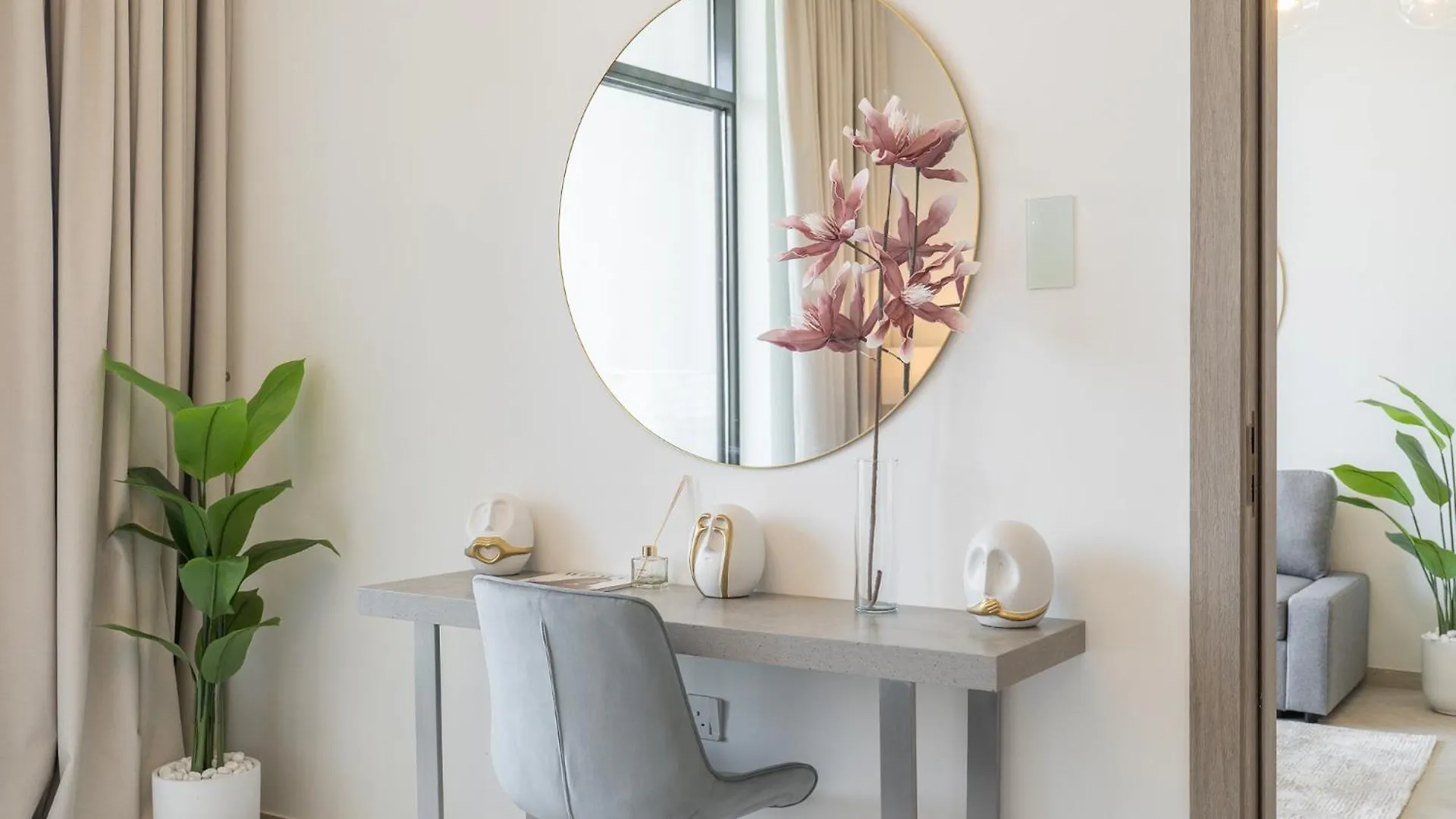 Apartamento Luxury Stay Jvc Modern 1Bhk Pool & Gym Access Dubái Emiratos Árabes Unidos