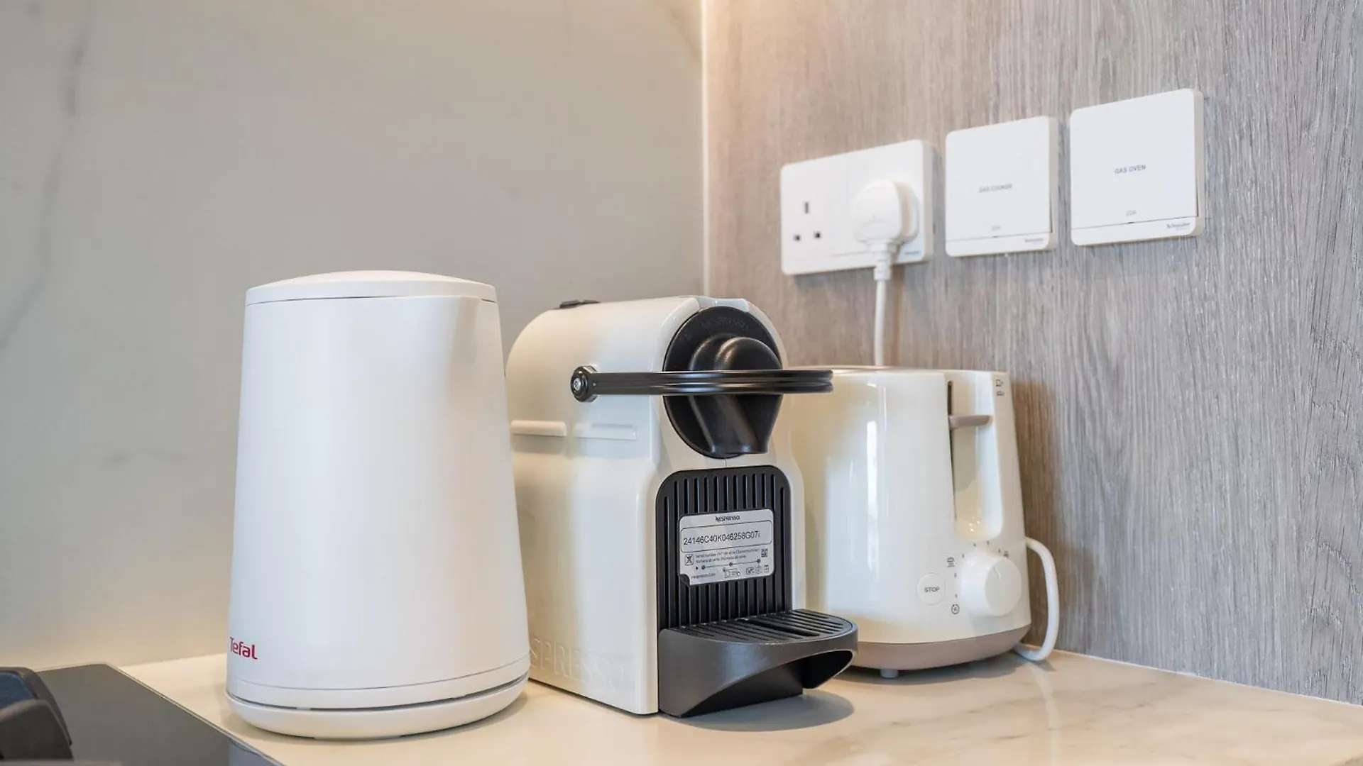 Luxury Stay Jvc Modern 1Bhk Pool & Gym Access Dubai Lägenhet