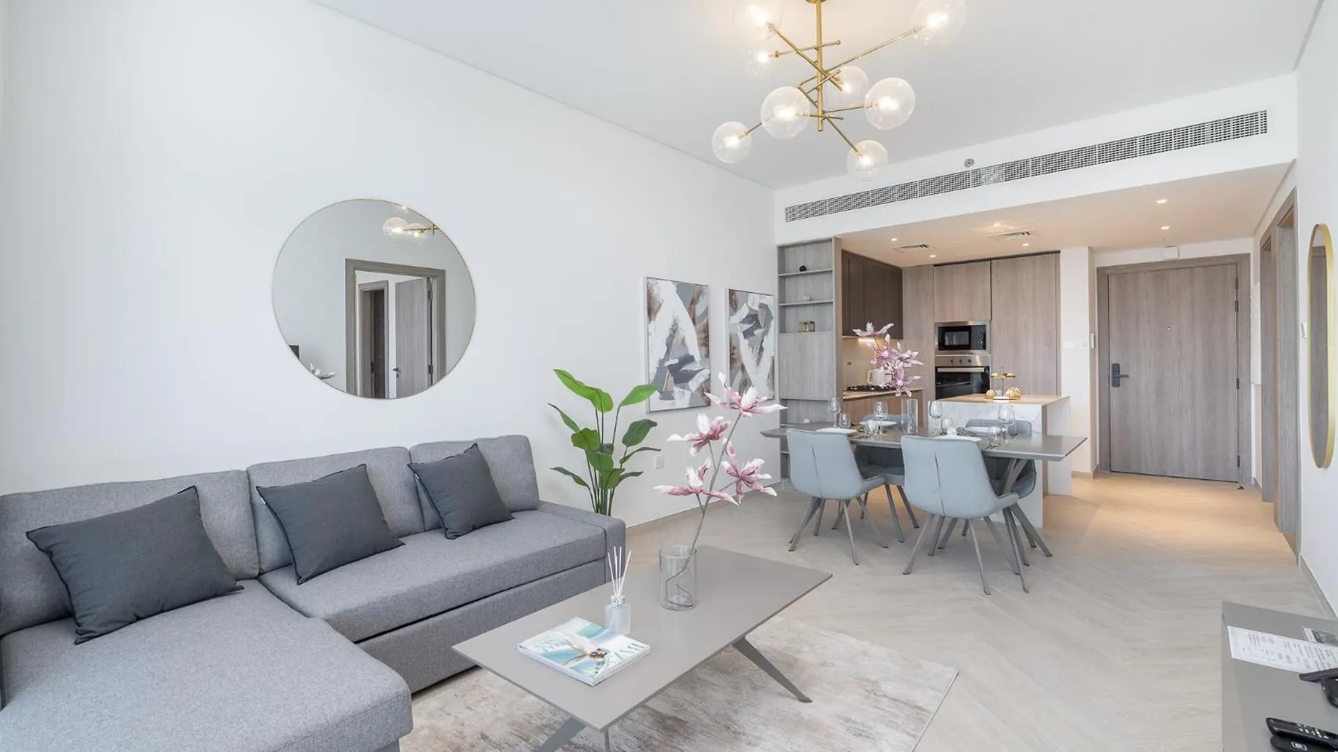 Apartment Luxury Stay Jvc Modern 1Bhk Pool & Gym Access Dubai