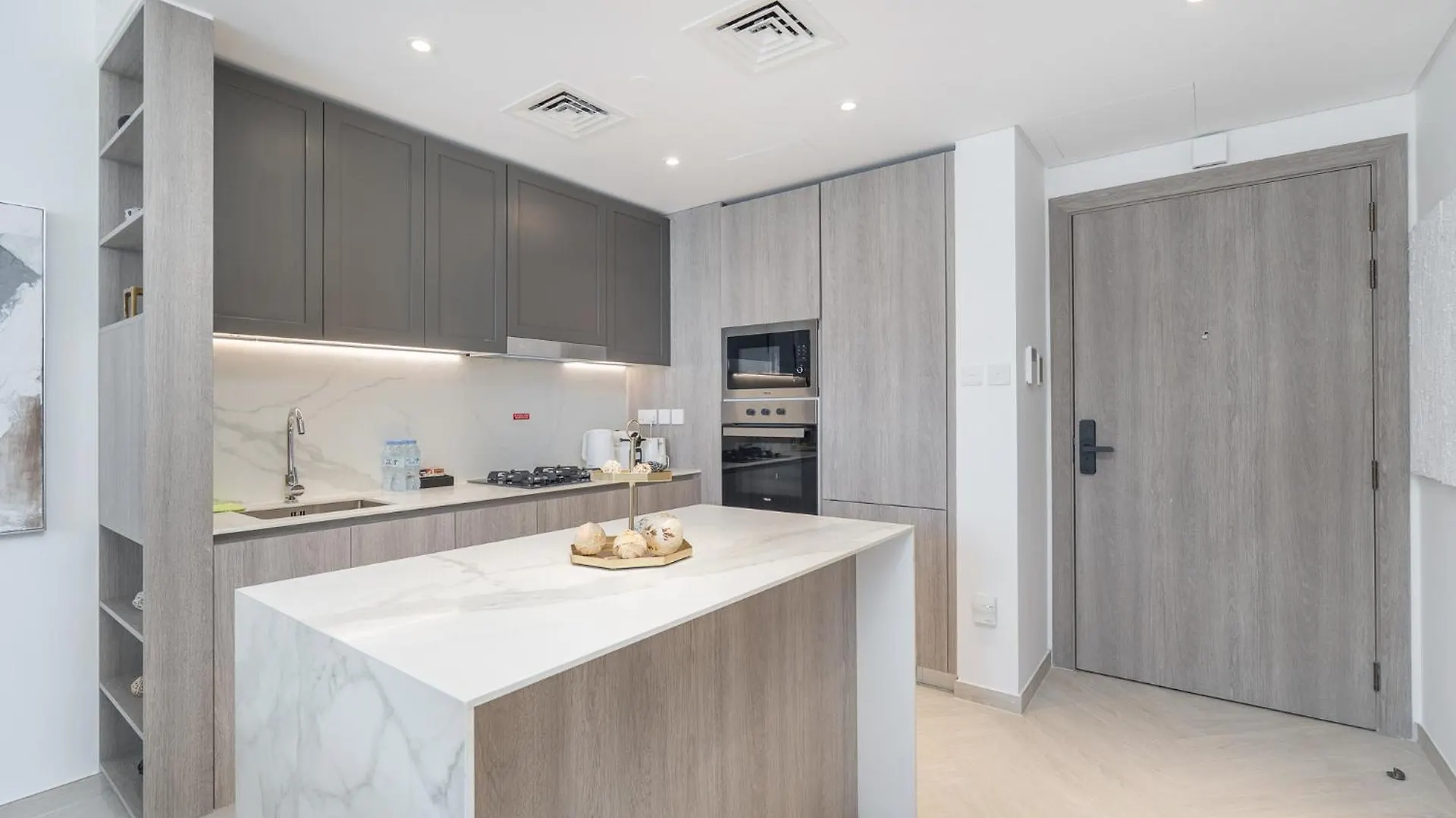 Apartment Luxury Stay Jvc Modern 1Bhk Pool & Gym Access Dubai