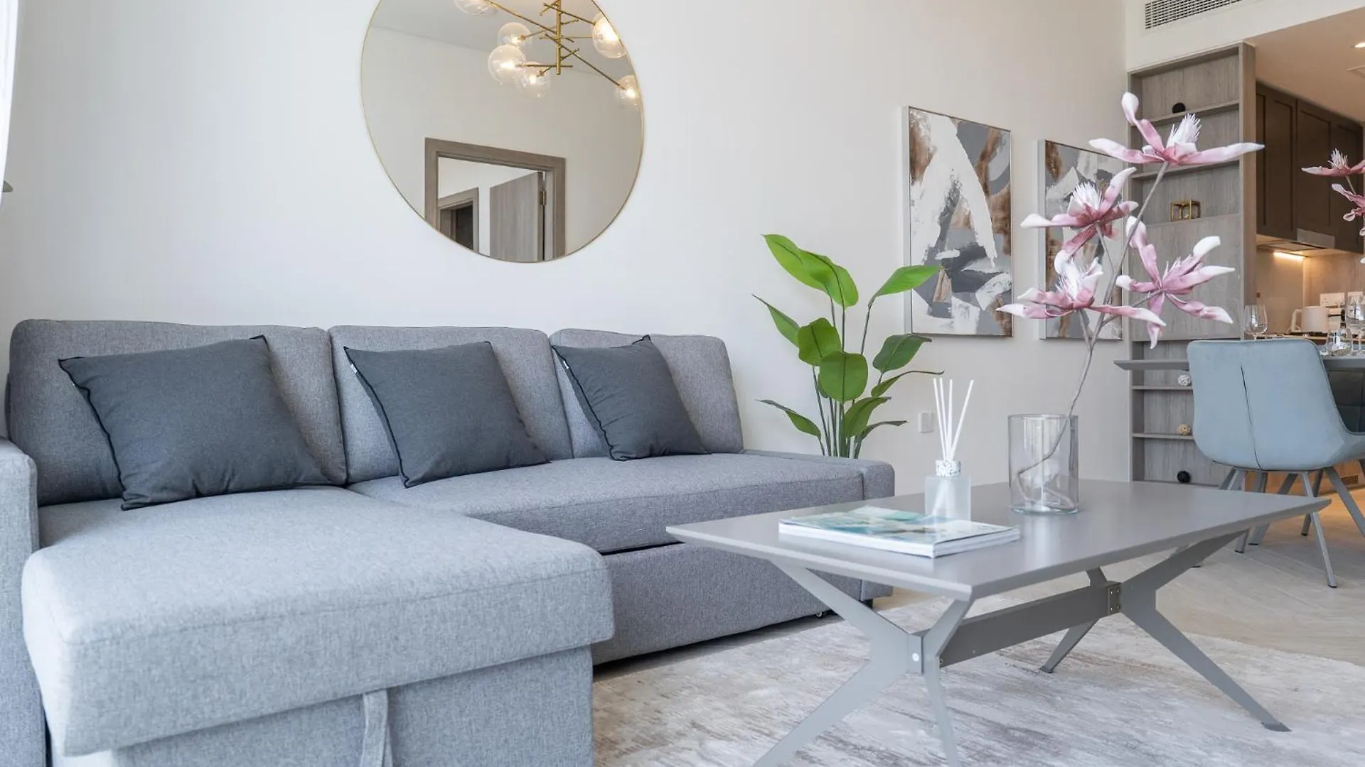 Apartment Luxury Stay Jvc Modern 1Bhk Pool & Gym Access Dubai